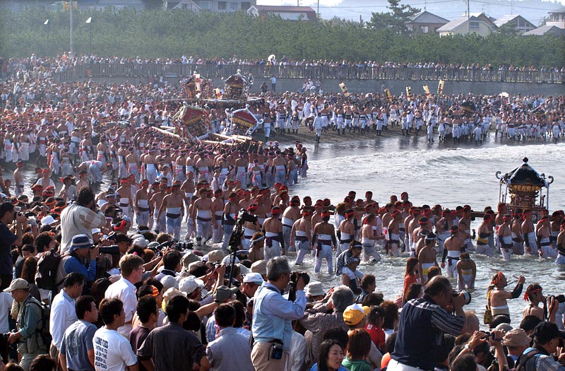 大原はだか祭り汐ふみ1