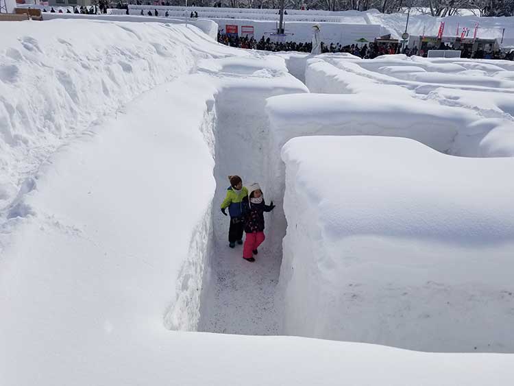 旭川冬まつり巨大迷路