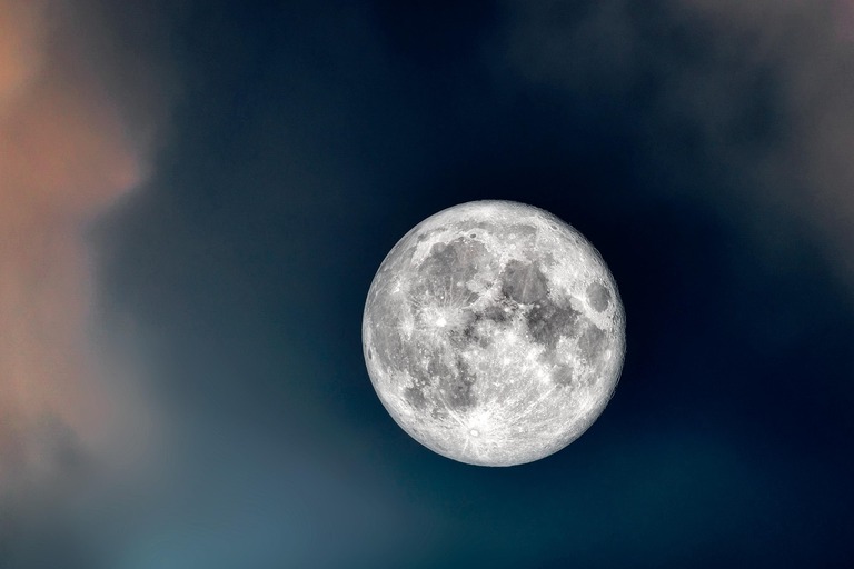 満月_夜空と雲