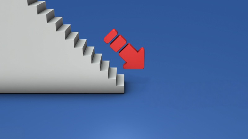 階段と下の矢印