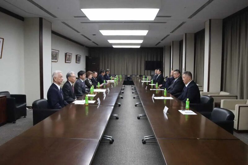 横綱審議委員会の会議